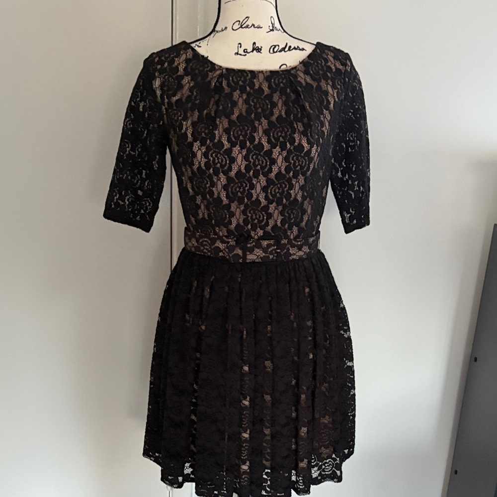 Rachel Zoe Black Lace Long Sleeve Dress